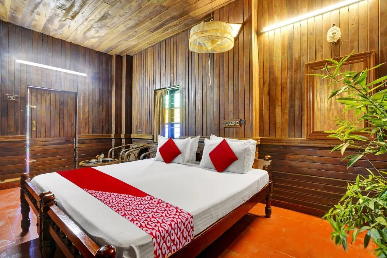 *** Hotel Oyo Flagship Dwaraka Homestays Alappuzha India