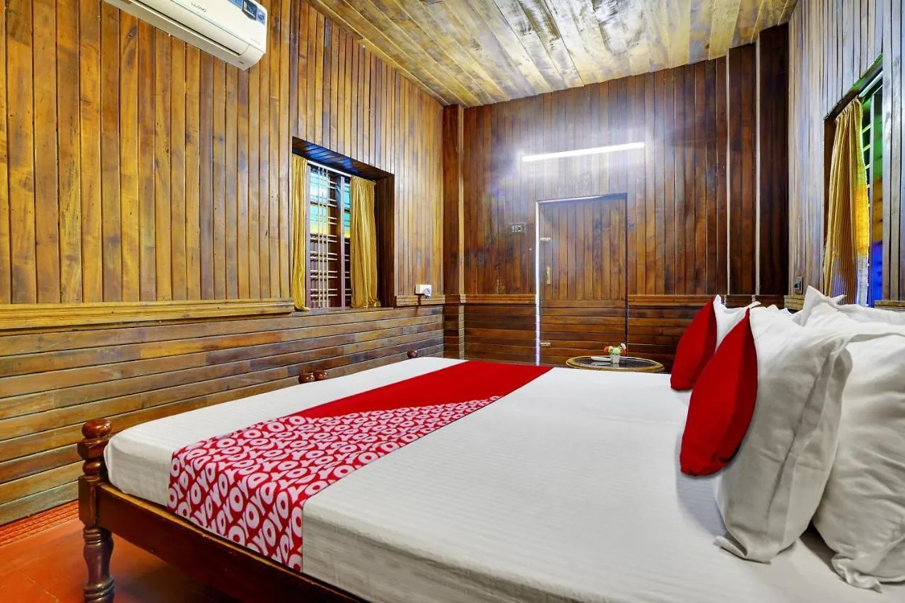 Oyo Flagship Dwaraka Homestays Alappuzha